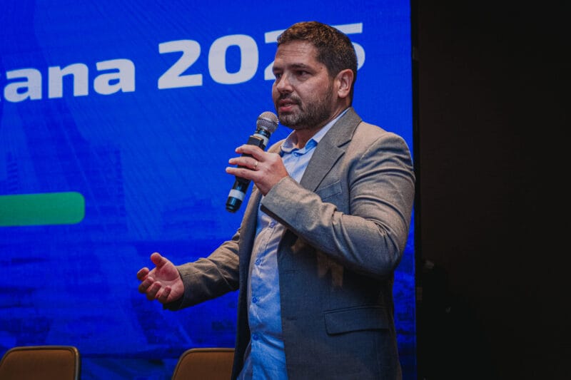Confut: evento B2B movimenta o bilionário mundo do futebol nos EUA 2 | Brazil Economy Arthur Lobo, idealizador e CEO da Confut: transformar o potencial da indústria do futebol em realidades comerciais