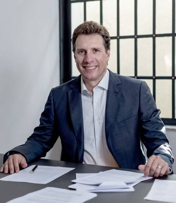 Luxo e rentabilidade: os caminhos para investir em imóveis no exterior 2 | Brazil Economy Carlos Cosini e1740791277539 | Brazil Economy