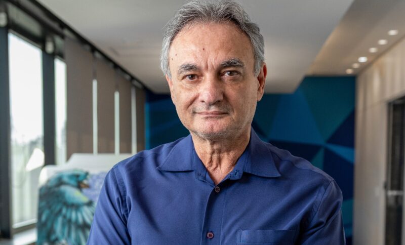 Henrique Costa, que comanda a divisão "Commercial", afirma que a estratégia para o mercado corporativo é a produção local