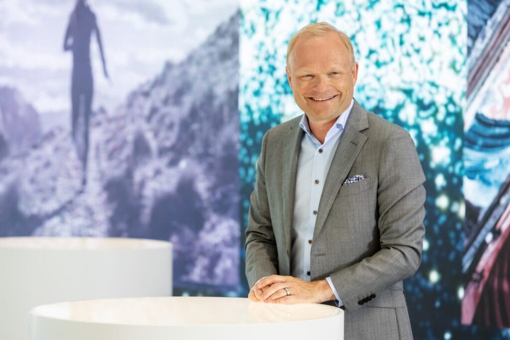 Pekka Lundmark, CEO global da Nokia, diz que o negócio cria uma nova potência em redes ópticas