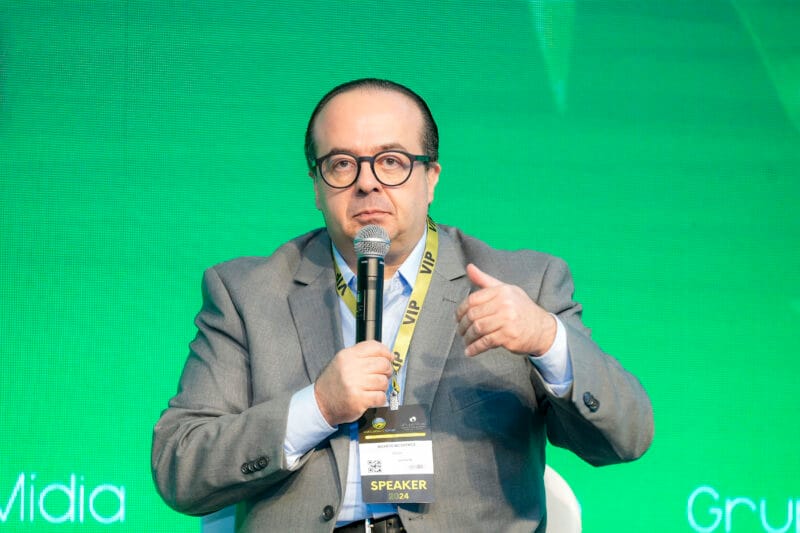 Ricardo Nicodemos, presidente da ABMRA, afirma que o agro é tecnologia, sustentação econômica e mercado