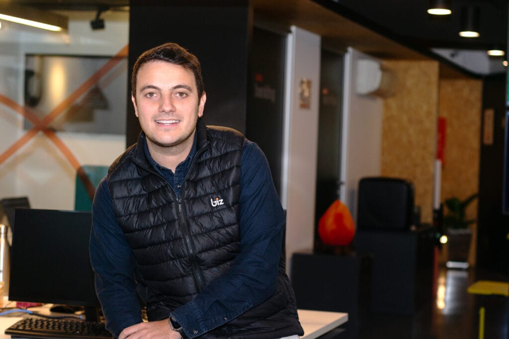 Da 'hiperpersonalização' ao IA: os planos da Biz para triplicar transações em 2025 1 | Brazil Economy Segundo o CEO da BIZ, Douglas Barrochelo, o diferencial competitivo da empresa é ofeccer serviços "hiperpersonalizados"