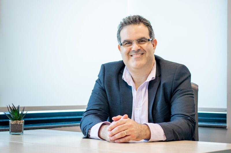 Francisco Dabus, CCO da Robbu, diz que a automação tem um papel fundamental na superação de barreiras linguísticas