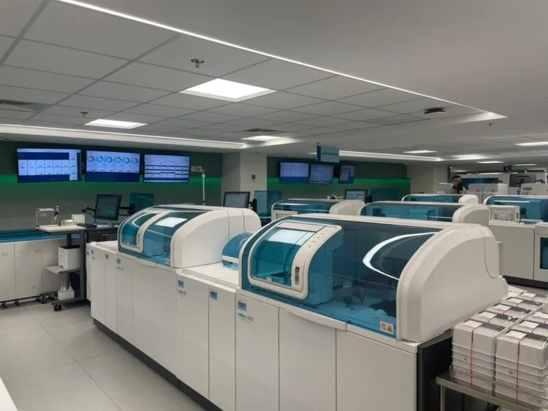 O diagnóstico da Roche para dobrar de tamanho o setor de testes e exames no Brasil 2 | Brazil Economy Roche Diagnóstica entregou ao novo laboratório do Hospital Sírio-Libanês, em São Paulo, tecnologia de ponta focada em análises clínicas