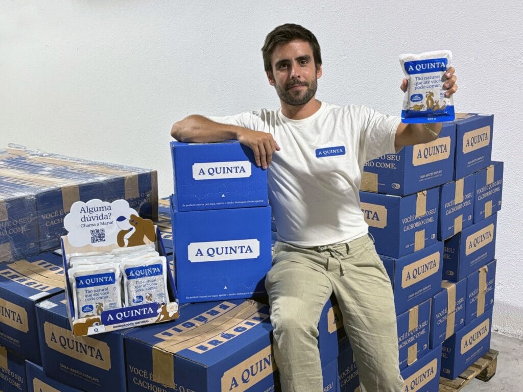 A Quinta Pet cruza o Atlântico e mira o topo da cadeia alimentar animal na Europa 1 | Brazil Economy Tiago Tresca, CEO, afirma que a empresa aposta em um diferencial que já revolucionou o mercado brasileiro: alimentos naturais