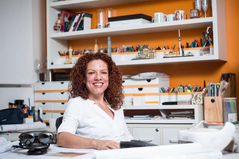 Dia das Mães: a história de executivas que equilibram carreira e maternidade 2 | Brazil Economy Barbara Kemp, fundadora da Kemp Engenharia empresa tinha 6 anos quando a primeira filha da executiva nasceu