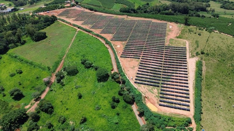 Os parques são o Igarapé 05, que acaba de ser entregue, e o Andradas 03, que recebeu autorização para conexão de 40% de sua capacidade total à rede elétrica do município de Andradas