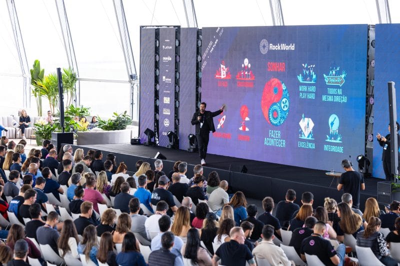 HSM triplica receita ao conectar CEOs ao futuro com imersões em IA, China e festivais 2 | Brazil Economy Com o The Town Learning Journey (foto) e Rock in Rio Academy, a HSM oferece experiências de aprendizado dentro dos maiores festivais de música do mundo
