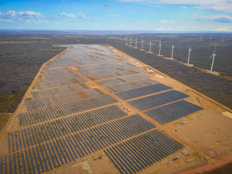 Em transformação, Auren Energia dobra receita e investe R$ 5,3 bilhões desde 2021 2 | Brazil Economy Imagem aérea do parque híbrido da Auren, em Curral Novo do Piauí