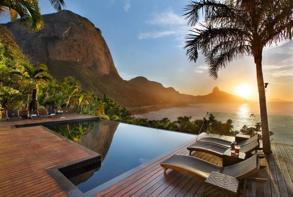 Airbnb e modelo de auto quitação impulsionam o Brasil no mercado de locação 1 | Brazil Economy Mansão em Joá, no Rio de Janeiro, é uma das opções mais buscadas pelo Airbnb