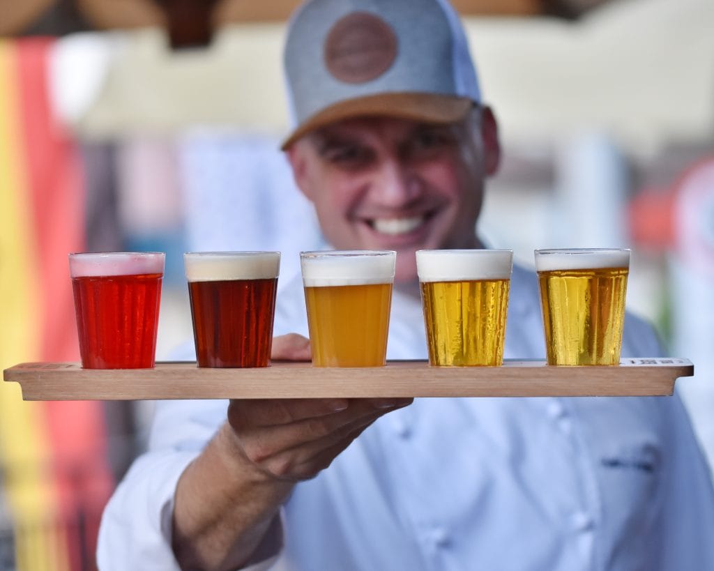 Oktoberfest, com expectativa de recorde, aquece a gastronomia e o turismo no Sul 1 | Brazil Economy A proximidade da Oktoberfest obriga restaurantes e cervejarias a ampliarem operações