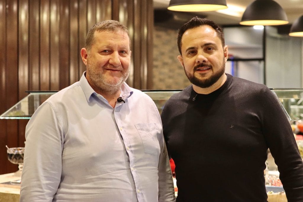 Edival Antônio Spricigo (Faxa) e Cleber Broch, os nomes por trás da D’Brescia: rede que se consolida como referência