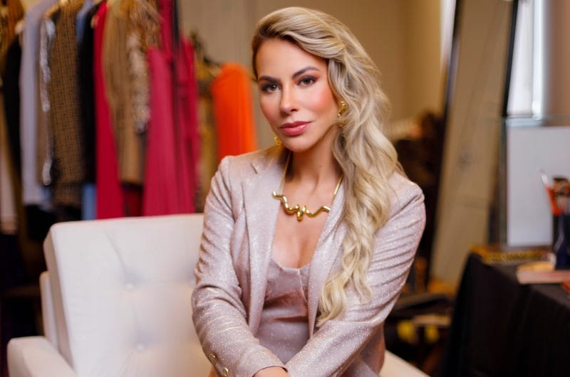 Elainne comanda um hub de empresas voltadas para educação, treinamentos e soluções digitais