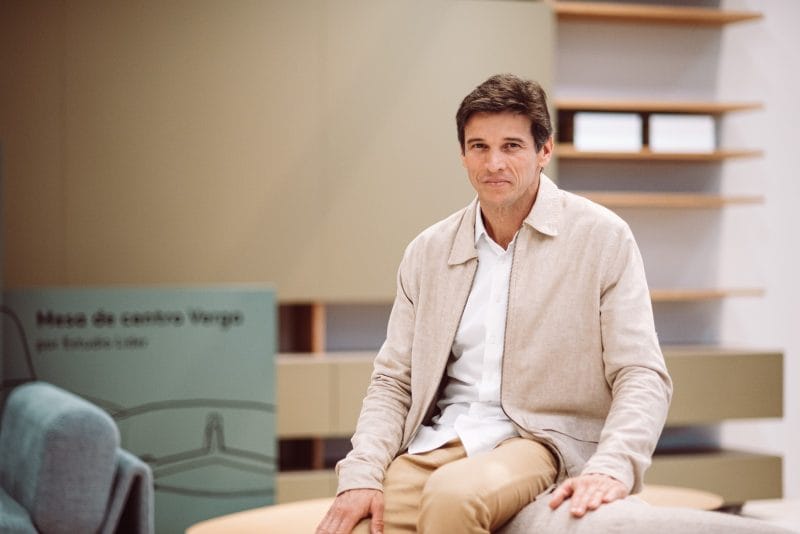 Grife de mobiliário, Líder celebra 80 anos com design brasileiro e receita recorde 8 | Brazil Economy O diretor de vendas e marketing Tiago Nogueira, neto do fundador da Líder: 1.500 funcionários e 130 mil peças ao ano