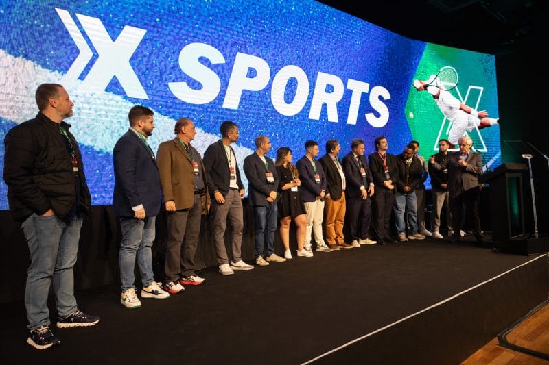 TV aberta 100% esportiva, Xsports mira grandes eventos e aposta no espírito de startup 2 | Brazil Economy Na equipe da Xsports estão narradores e comentaristas como Milton Leite, Álvaro José, Dudu Monsanto, Elaine Trevisan, Gabriel Beting, José Neto, Mauro Beting e Raí Monteiro
