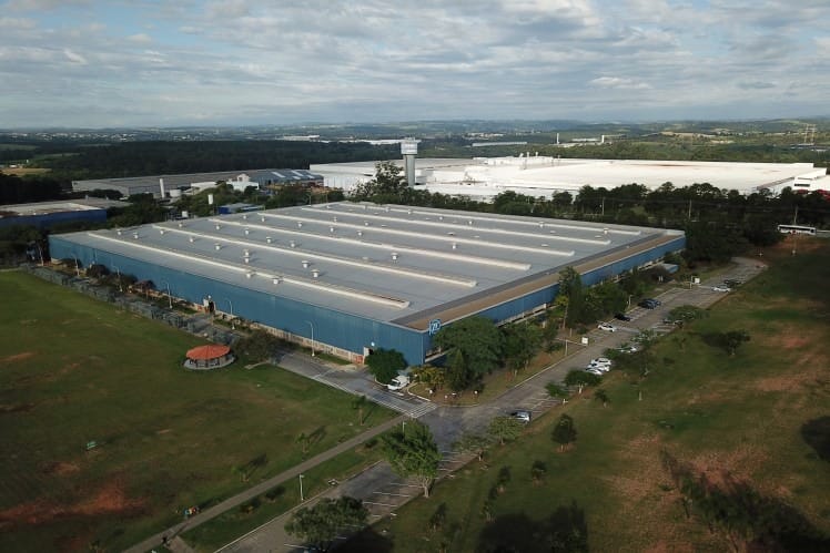 Fernanda Giacon, a brasileira escolhida para criar markeplaces de autopeças da ZF no mundo 2 | Brazil Economy Brasil recebeu a primeira planta da empresa fora da Alemanha, em 1958: era em São Caetano do Sul- e foi transferida para Sorocaba-SP (foto)