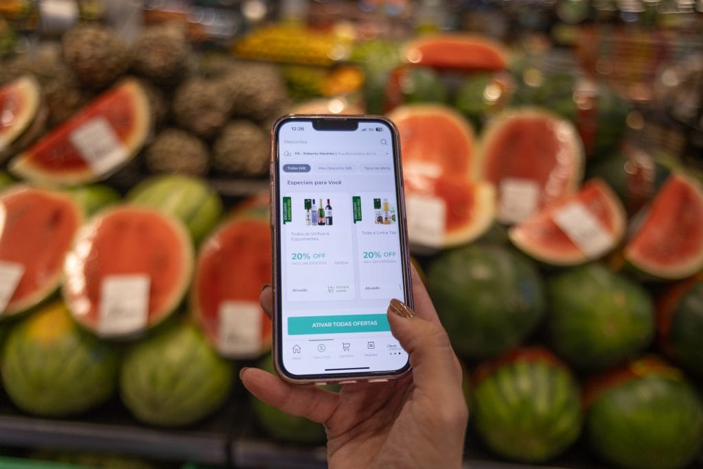 Nos últimos 12 meses, vendas digitais do GPA somaram R$ 2,4 bilhões