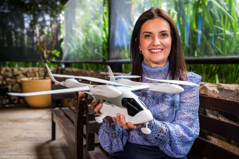Parceira da Líder Aviação em eVTOL, Beta recebe aporte de R$ 1,6 bi e agita setor no País 18 | Brazil Economy Júnia Hermont, CEO da Líder Aviação: mobilidade elétrica é realidade em construção