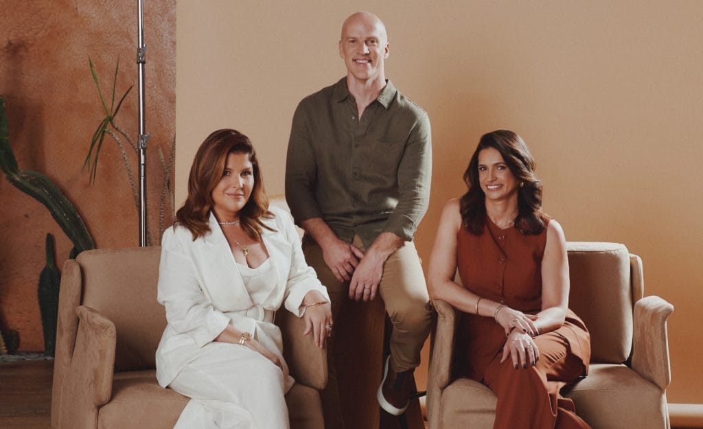 Com sete empresas, Holding Clube turbina festas e conexões para faturar R$ 430 milhões 1 | Brazil Economy Os sócios da Holding Clube Juliana Ferraz (diretora de negócios e RP), Marcio Esher (diretor de marketing e negócios) e Priscila Pellegrini (CEO)