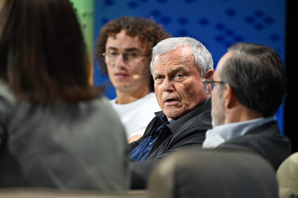 Martin Sorrell diz que a Inteligência Artificial já “perdeu o momento Oppenheimer” 1 | Brazil Economy Sorrell também prevê que em breve veremos o público aceitar o uso de pessoas sintéticas