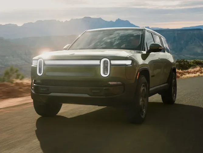 Velozes e eletrificados: Conheça 10 dos veículos mais luxuoso do mundo 3 | Brazil Economy rivian top 9 | Brazil Economy