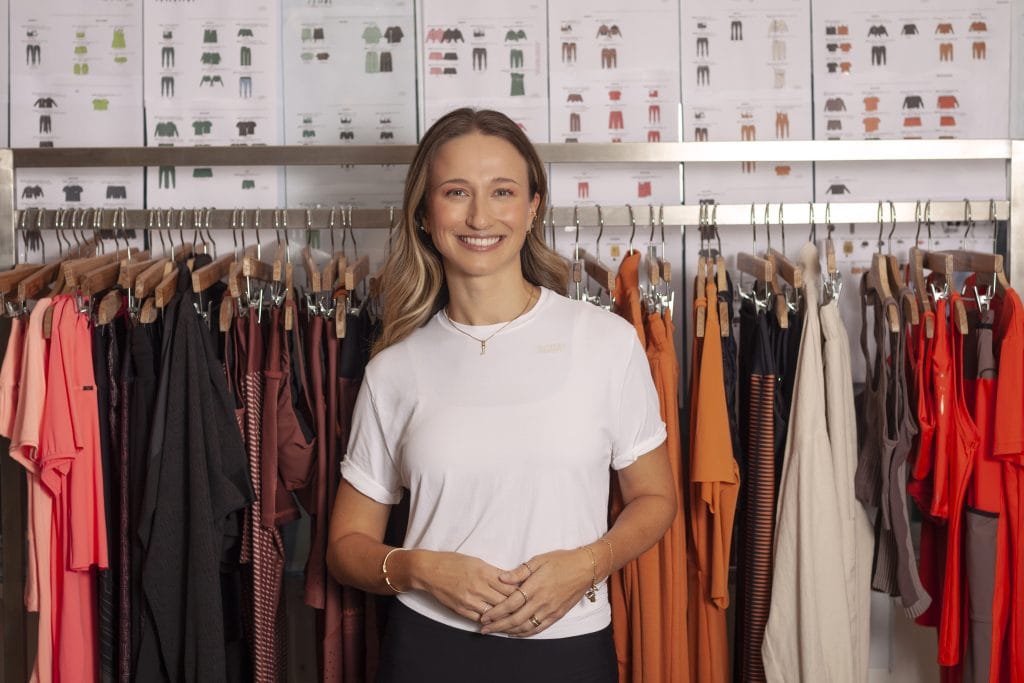 Tênis, design, expansão global: os passos da Live! para vender R$ 2 bilhões em 2028 1 | Brazil Economy Joice Francener Sens, fundadora, diretora criativa e CMO da Live!, marca premium de moda fitness