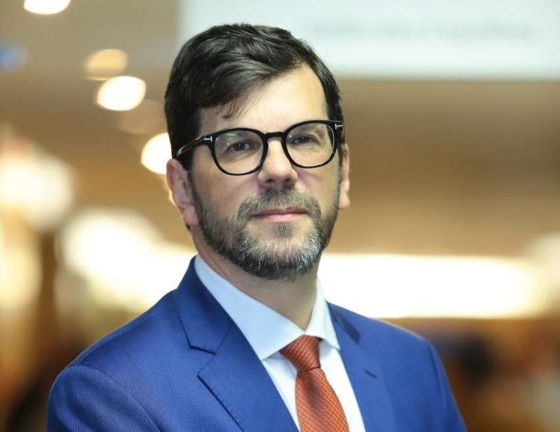 "O governo brasileiro reagiu com medidas de defesa comercial, como elevação de tarifas e ações antidumping"