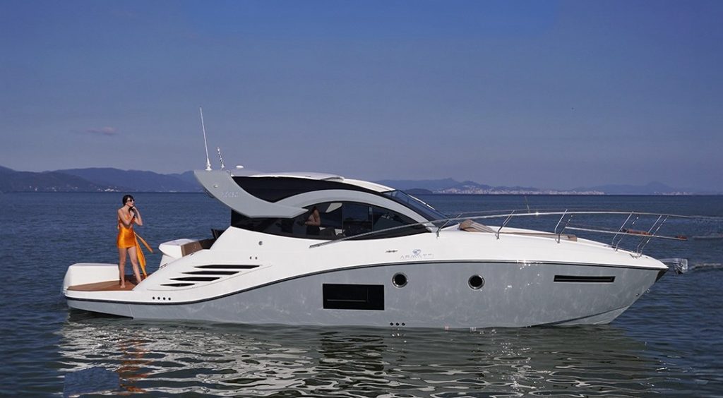 Revenda náutica investe R$ 40 milhões em estoque de barcos à pronta entrega 1 | Brazil Economy A BoatSP trabalha com modelos novos das marcas Armatti Yachts e Fishing Raptor, além de seminovos multimarcas