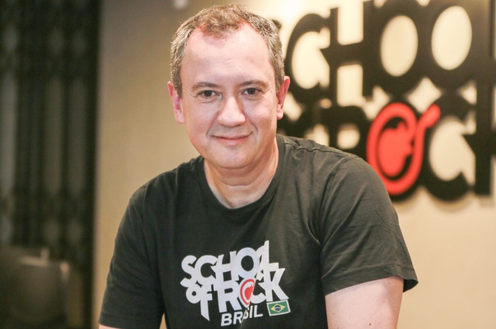 School of Rock cresce 20% em 2025 no Brasil oferecendo "terapia" anti-burnout 1 | Brazil Economy Paulo Portela, CEO da School of Rock Brasil: perspectivas de crescimento no Centro-Oeste em 2026