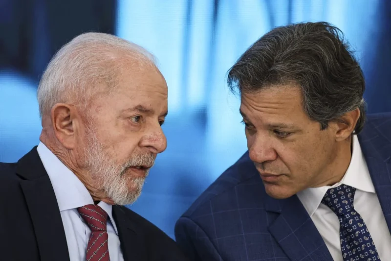 Lula e Haddad: desafio de comandar economia em ano eleitoral na corda bamba entre gastar e cortar